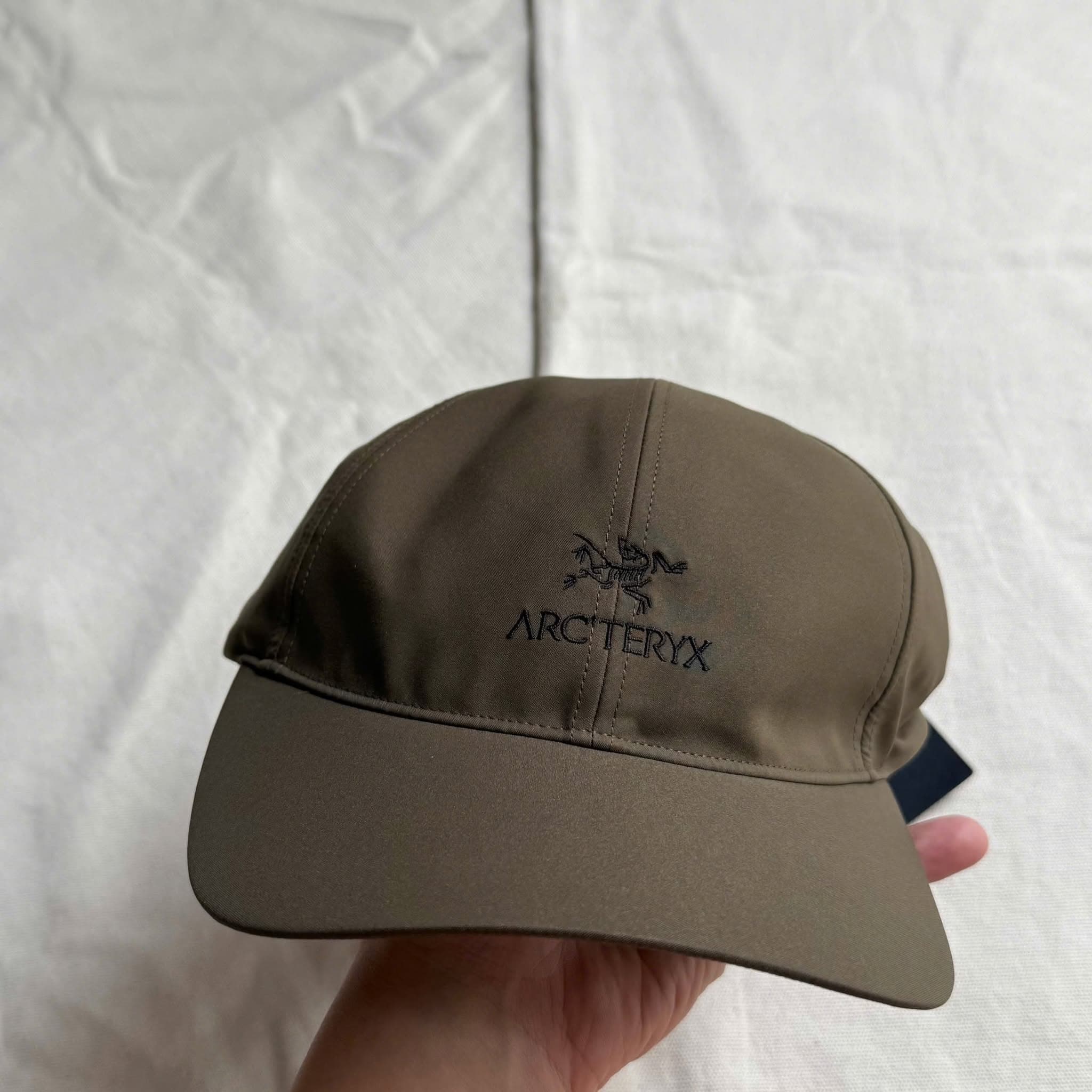 Arc'teryx Bird Word Cap — New Arrival