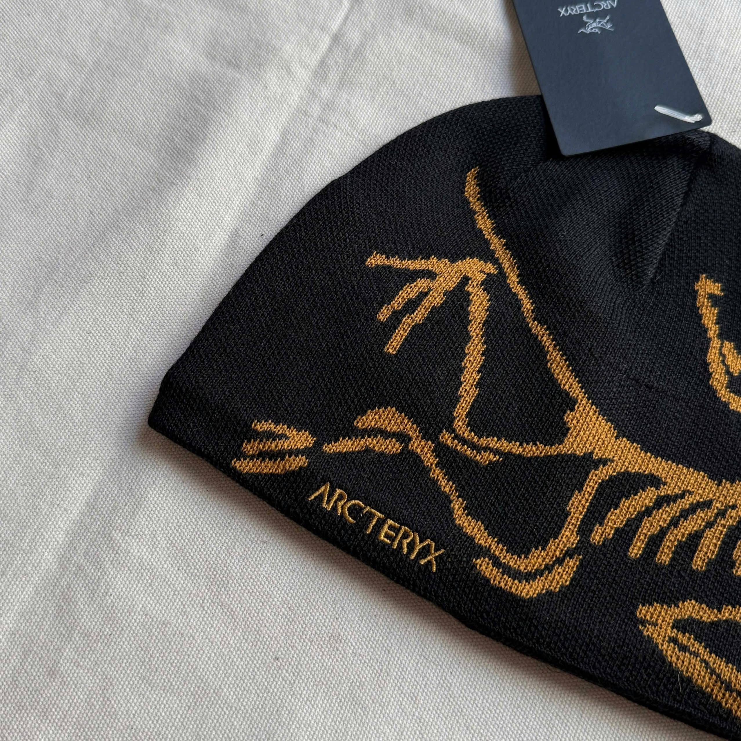 Arc'teryx Bird Head Toque "24K Black" — New — 2