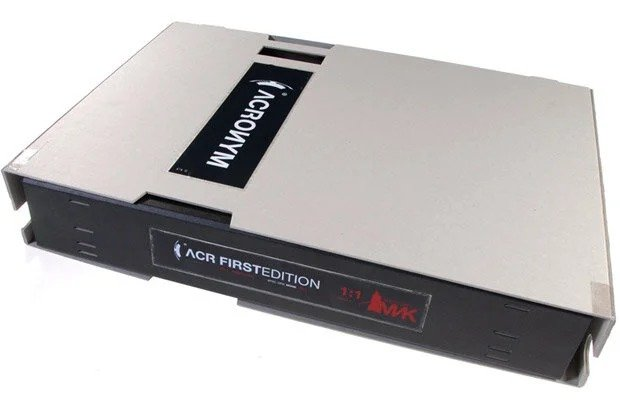 013_acronym-first-edition-kit-2.jpg